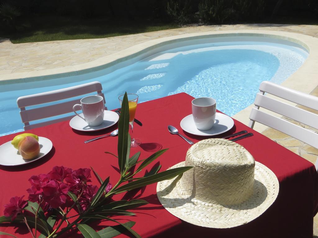 Appartement Dans Villa St Raphael Saint-Raphaël Zimmer foto