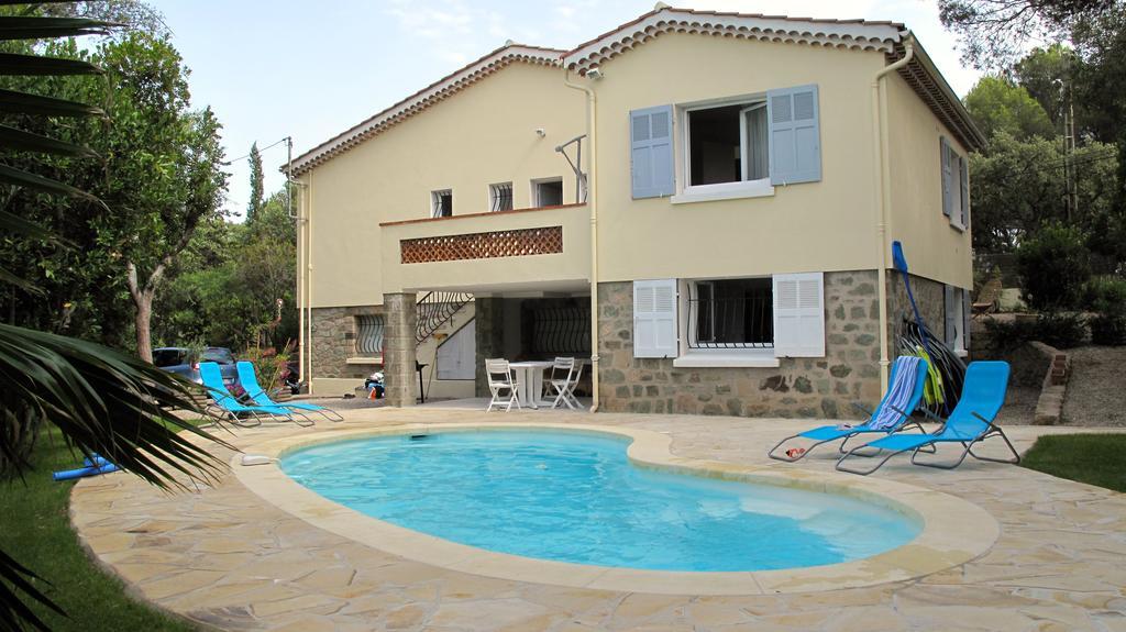 Appartement Dans Villa St Raphael Saint-Raphaël Exterior foto